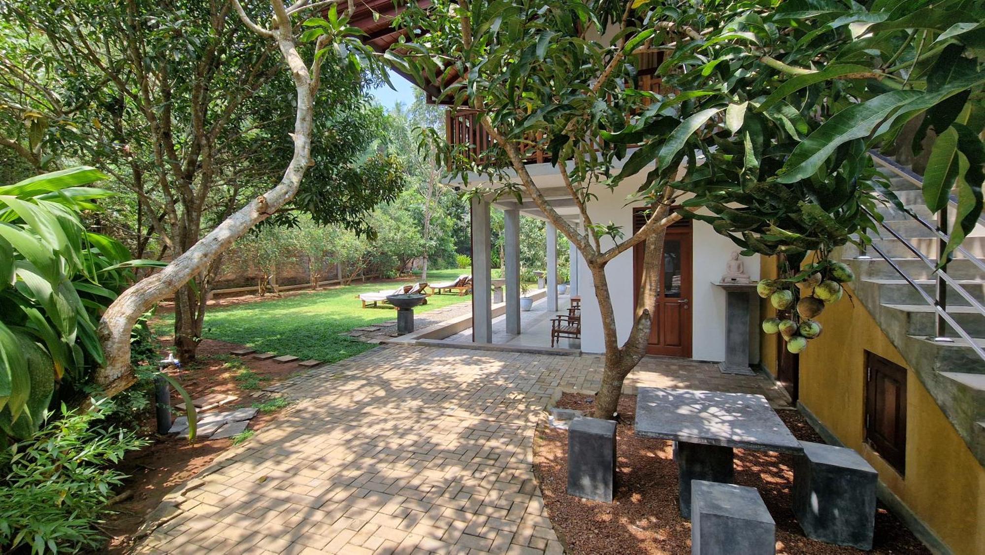 Villa Arana Bentota Kültér fotó